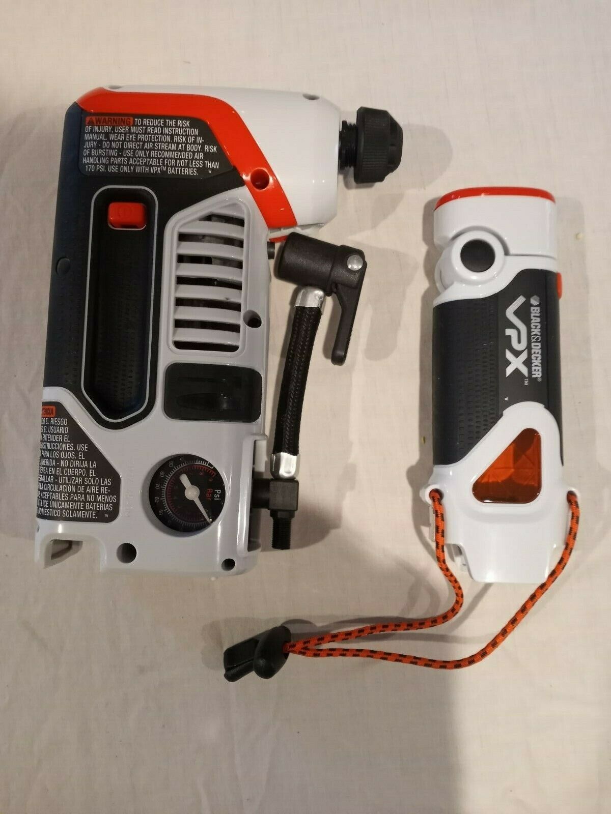 BLACK & DECKER VPX 7V INFLATOR AND VPX FLASHLIGHT NEW